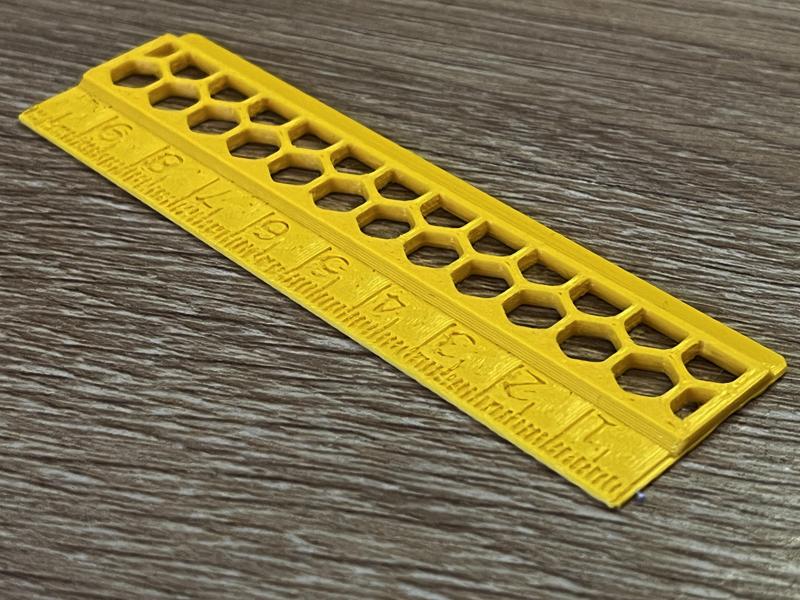 10cm ruler