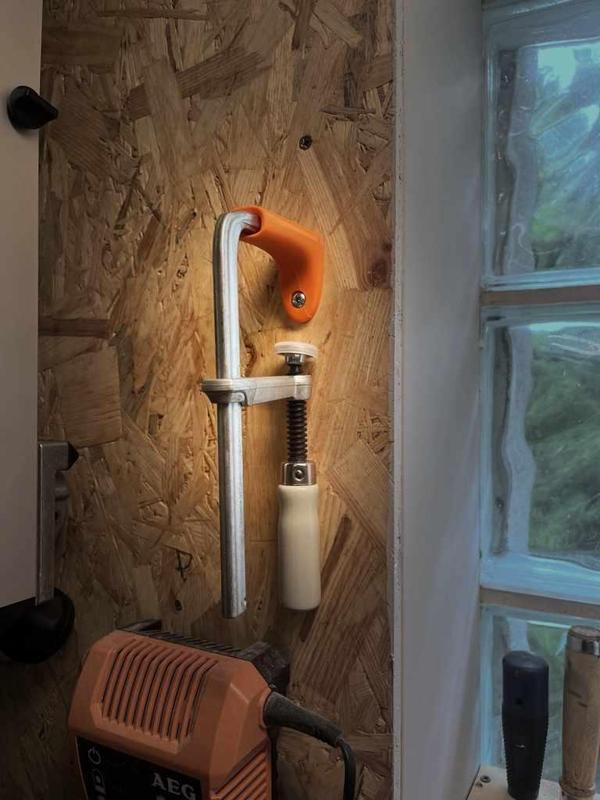 Holder for rail and MFT clamps (Festool, Bessey)