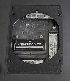 UGREEN NAS DXP6800 Pro SSD cover replacement