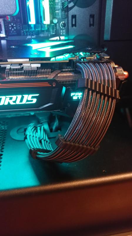 Custom pc cable combs (Cablemod Modmesh)
