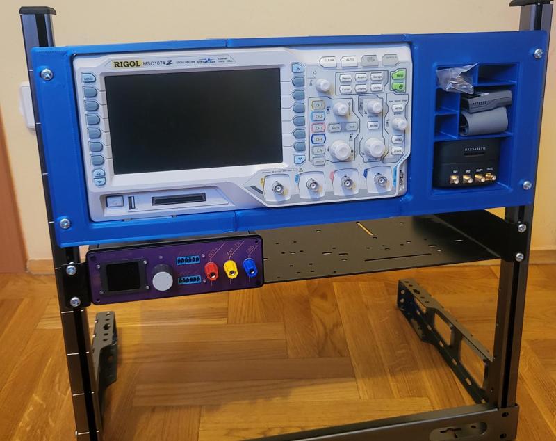 Rigol MSO1074 oscilloscope rack mount
