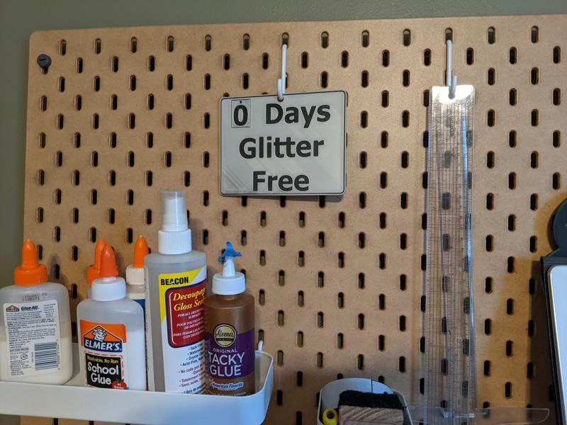 Zero Days Glitter Free Sign