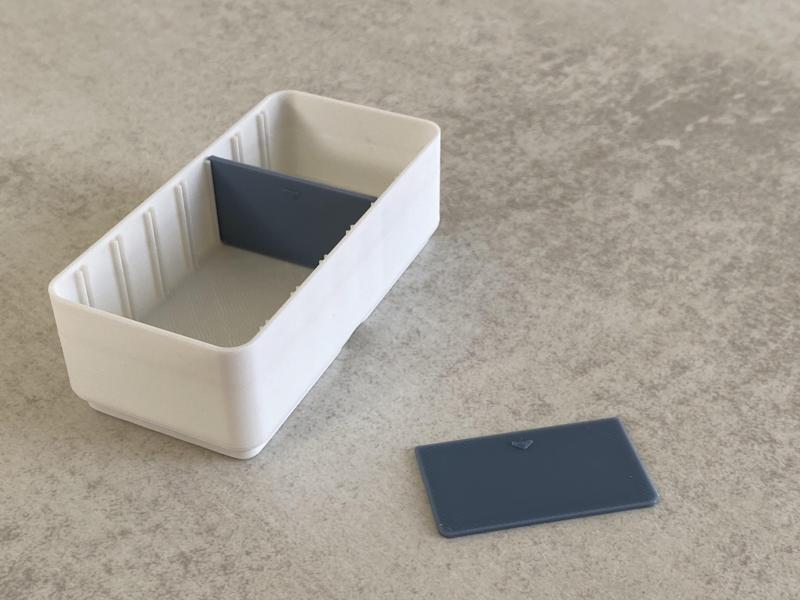 Parametric Gridfinity Bin with Dividers