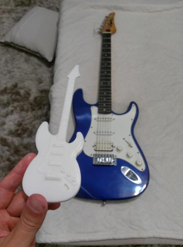 Minha Guitarra Lyon / My Electric Guitar Lyon