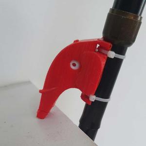 Animated support for mache cane.