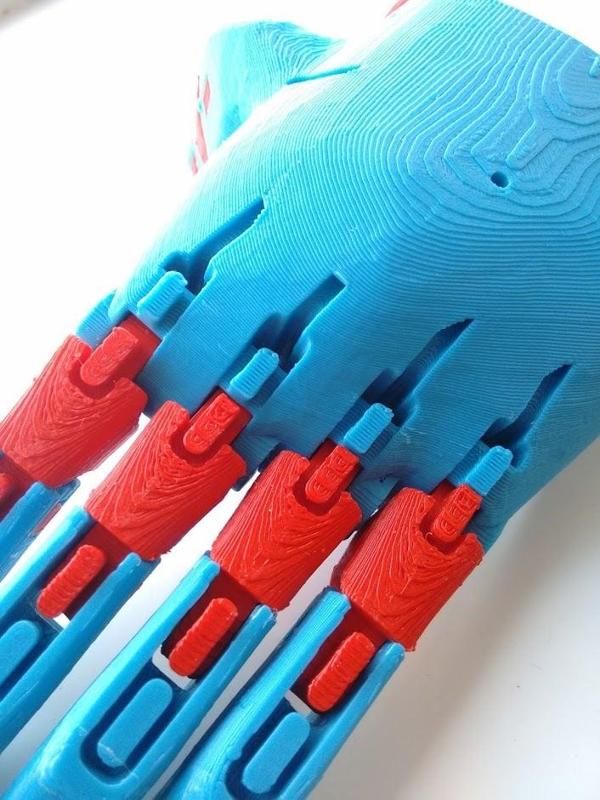 Unlimbited Phoenix Hand