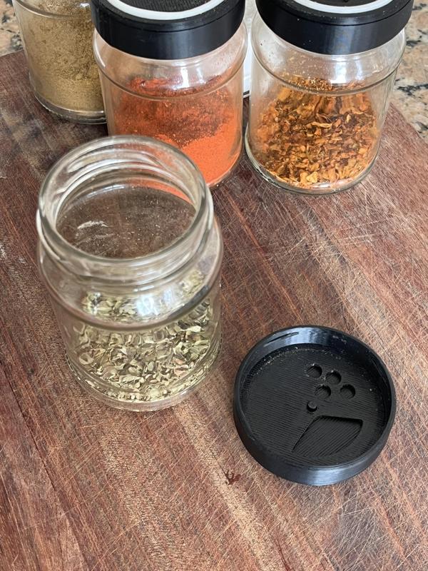 Lid for Spice Jar – Fits 51mm Glass Jars