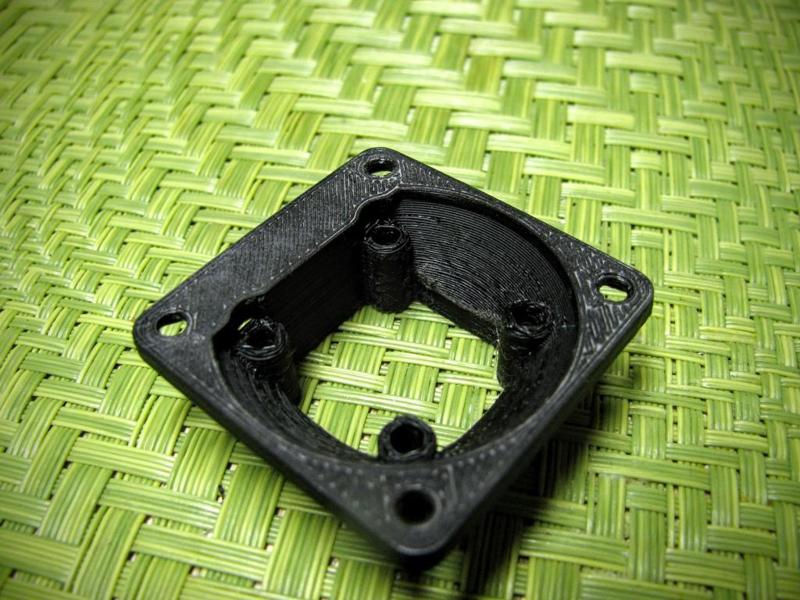 Robo 3D 25mm to 40mm fan adapter for hotend