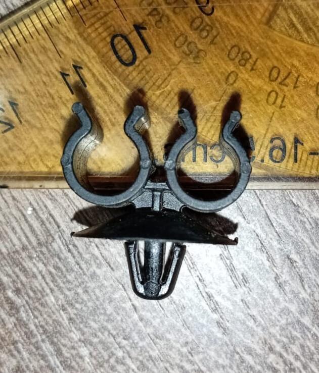 PIN PARA INSTALACIÓN DE AUTO DIÁMETRO 8MM/PIN FOR CAR INSTALLATION DIAMETER 8MM