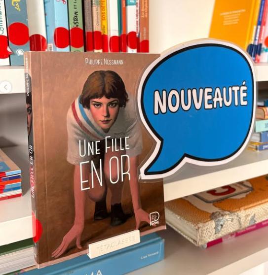 Book display for shelves