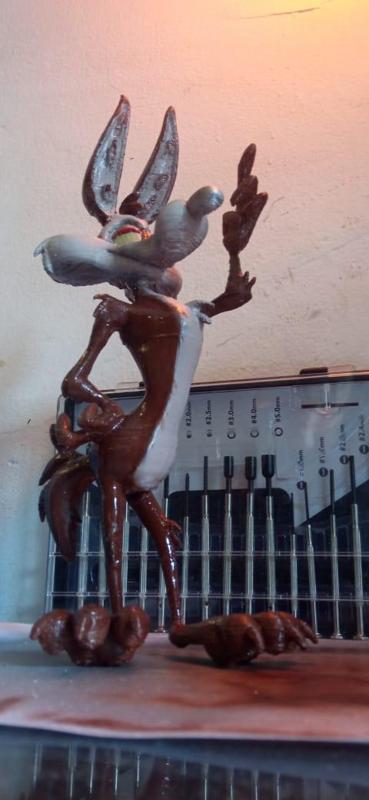 Wile E. Wile E. Wile E. Coyote | Looney Tunes