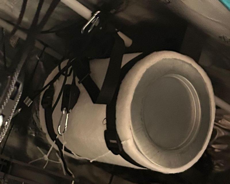 Carbon Filter Holder for 16mm Grow Tent Poles