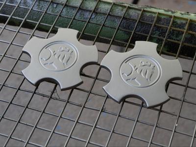 COMMODORE VR – VS SS Center Cap