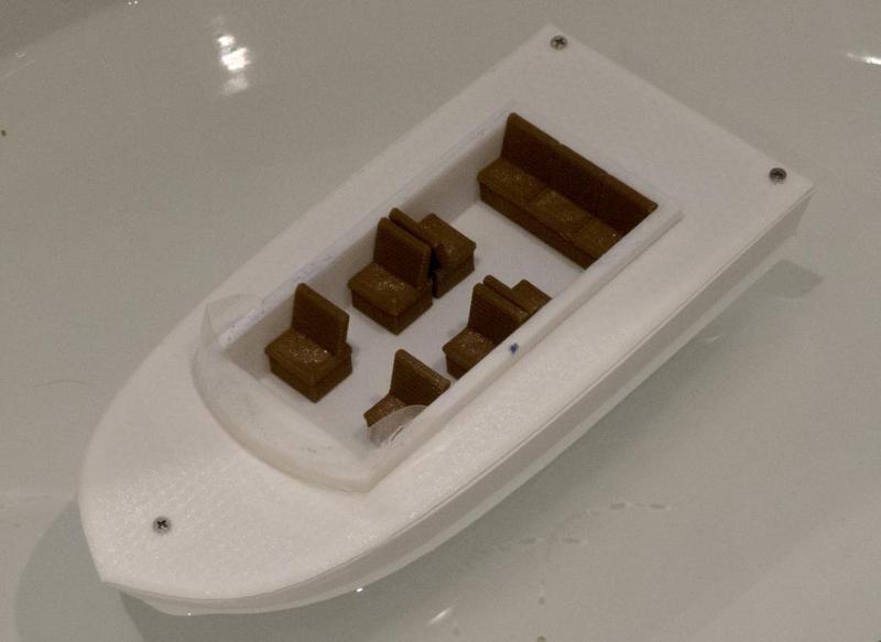 20 cm RC speed boat (boat21)