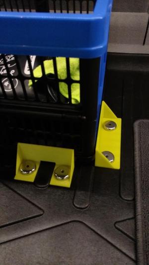 Customizable Magnetic Cargo Holder