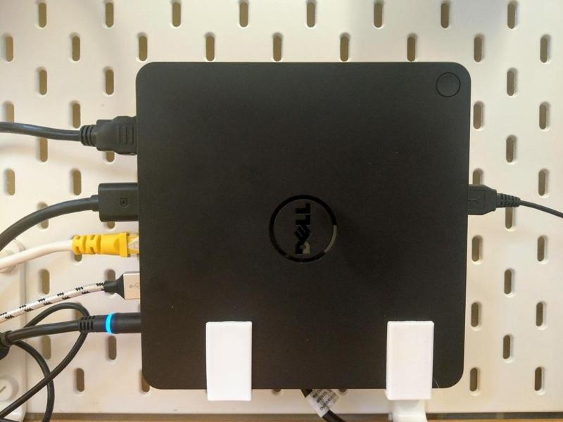 Skadis hook mount for Dell TB 16 dock