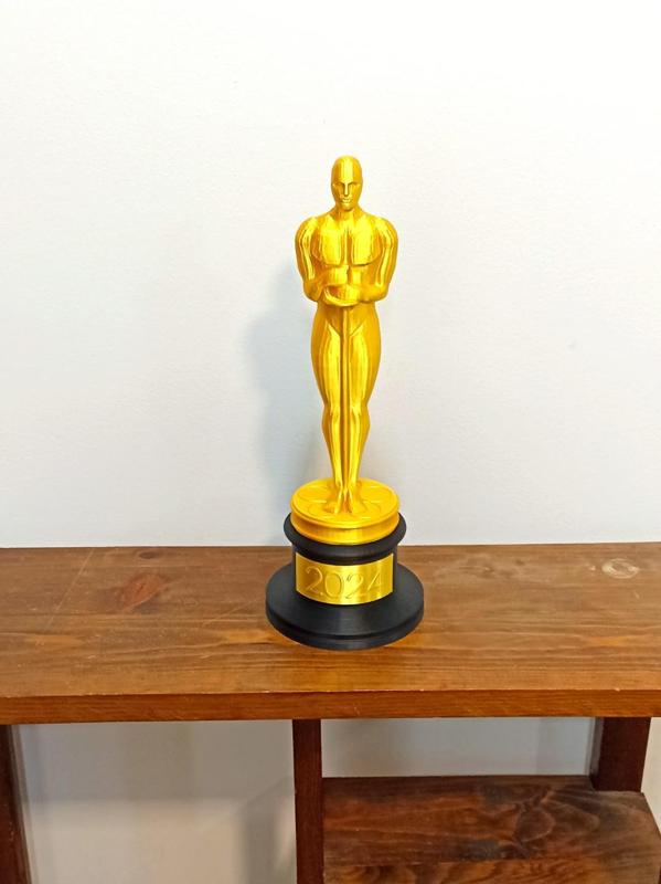 Oscar trophy, the Oscar statuette