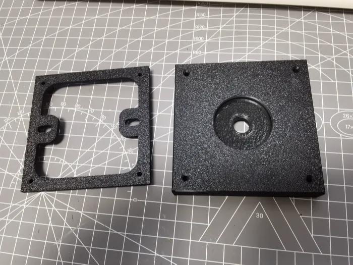 Smart Home - Tablet Wall Mount - Wired Magnetic Wall Charger