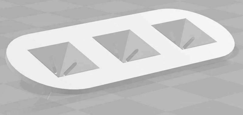 Self watering oval plant holder