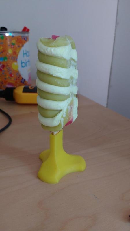 Ice/popsicle stick stand