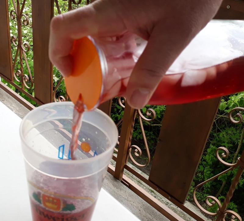 Lid / Ice cube retention for IKEA VARDAGEN Carafe - Ice cube retainer