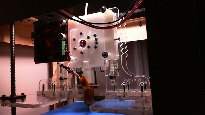 Drop in Paxtruder for MakerBot (Tweaked)