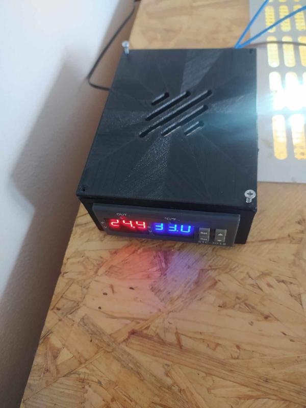 KRABIČKA PRO TERMOSTAT-THERMOSTAT BOX