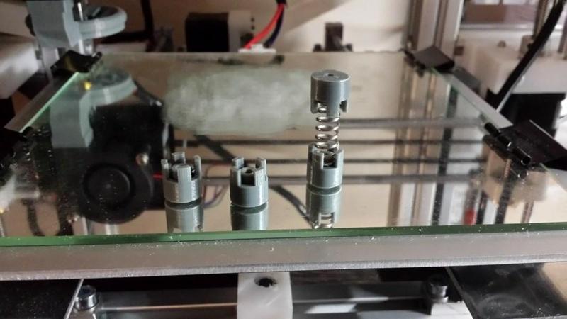 Anet A8 leveling spring guide / bushing.