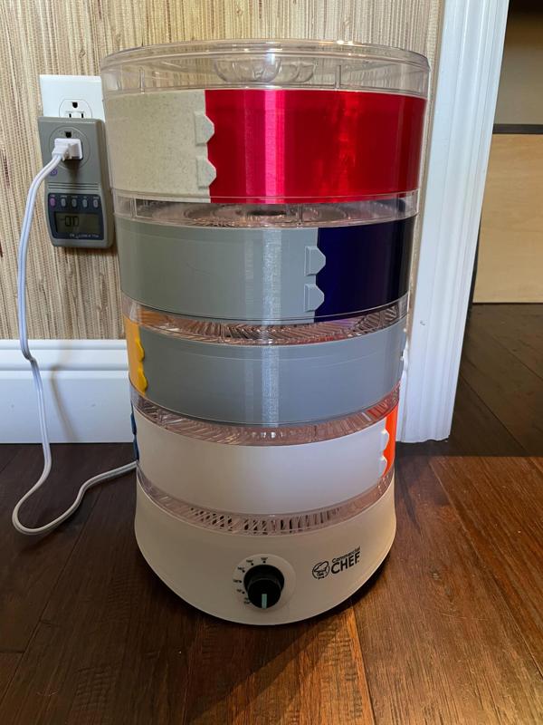 Dehydrator tray extensions