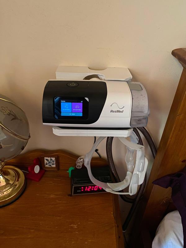 Airsense 11 CPAP machine wall bracket