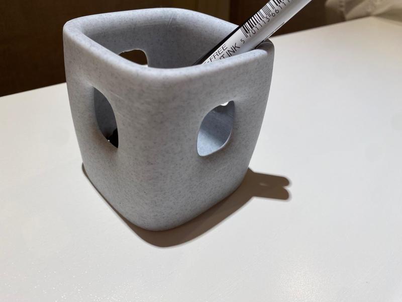 Desk container