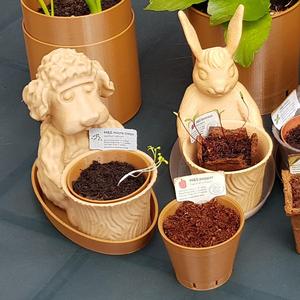 Dog The Gardener - Toy/PotPlanter