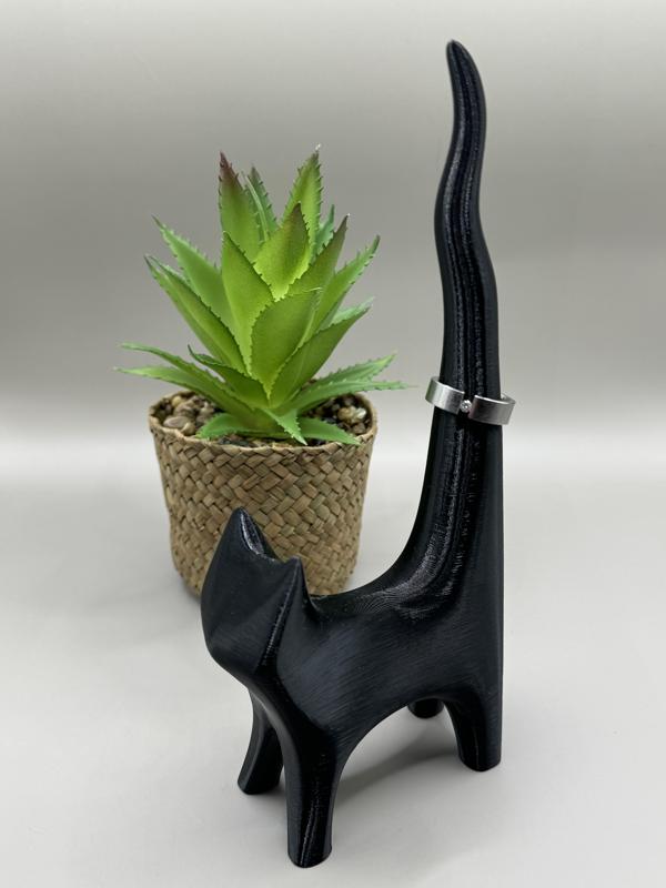 Stylish Cat Ringholder
