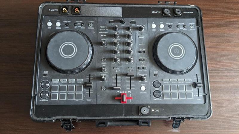 Pioneer DDJ-FLX4 Connector Panels for Magma MGA41100 Carry-lite Case L 