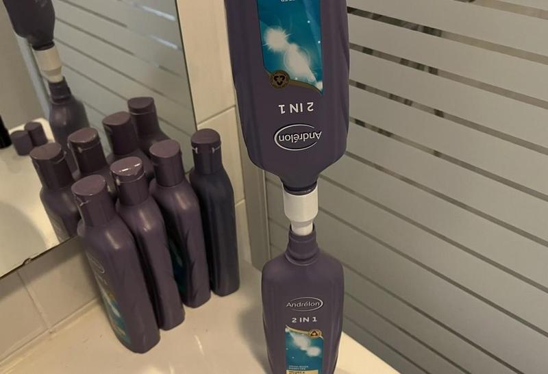 The "Shunnel" -- shampoo funnel (vase mode)