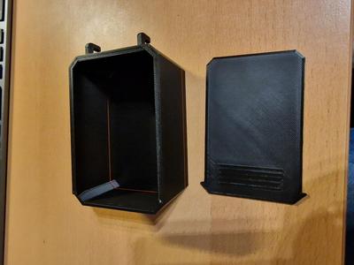 Skadis Box mit Schiebedeckel