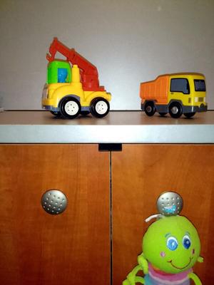 Sliding child door lock