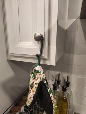 Kitchen Cabinet Knob Hook