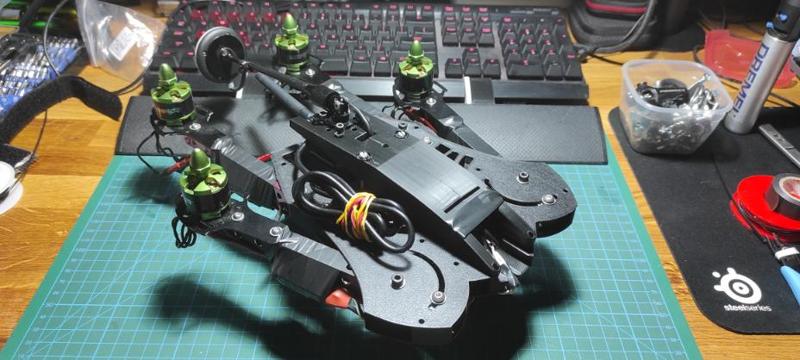 Foldable Drone Quadcopter v1