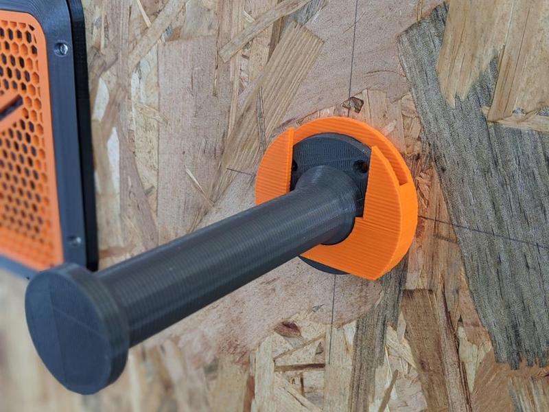 Clipping system for a wall mounted spool holder