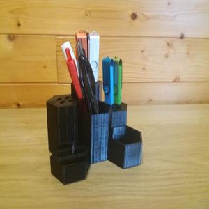 USB / micro SD storage and orginazer