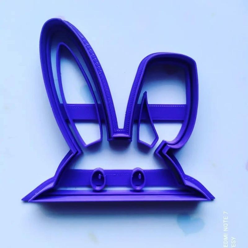 cutter and stamp rabbit ears n1