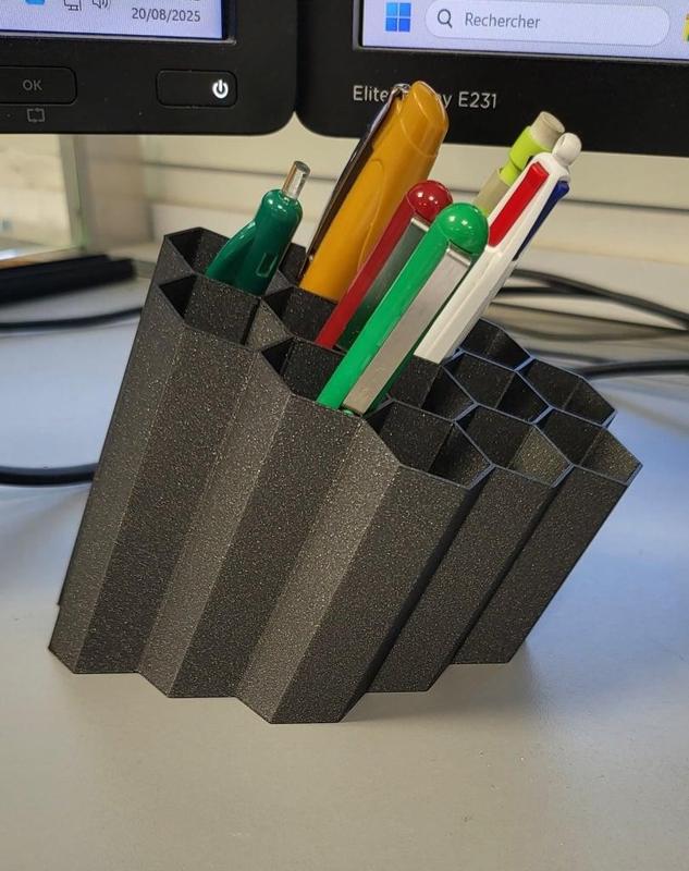 Pen Holder