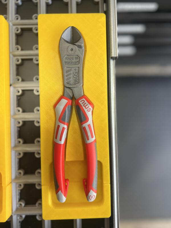 NWS 138-59-200 Cutters Gridfinity