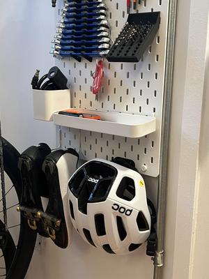 Skadis Helmet Hook w T-Clip System