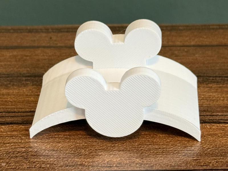 Magnetic Ear Hanger