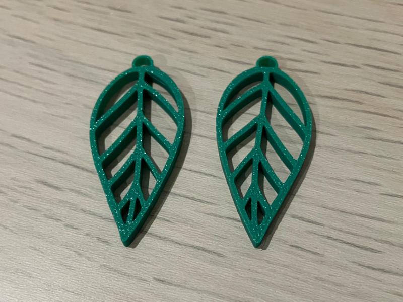 Simple Leaf Earrings