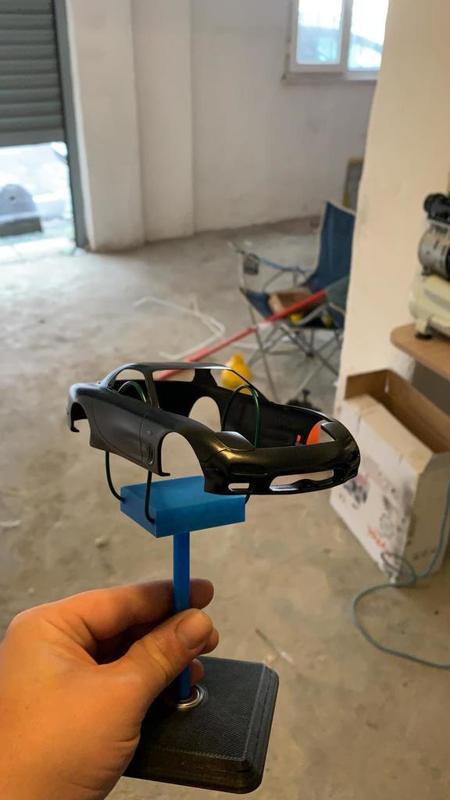 Painting Model Stand