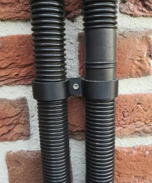 32mm Dual Hose Clip / Schlauchklemme