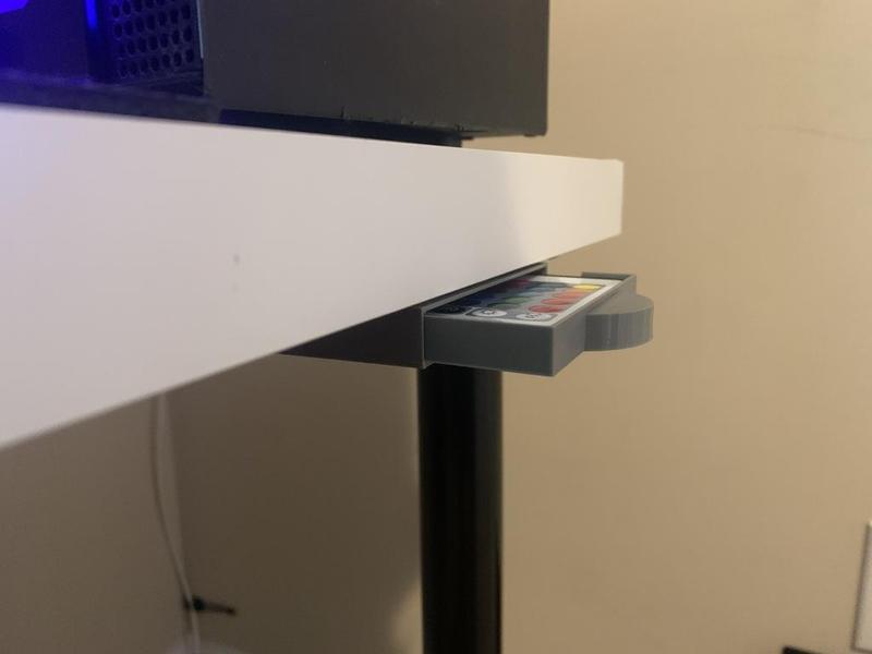 AuraLed remote holder
